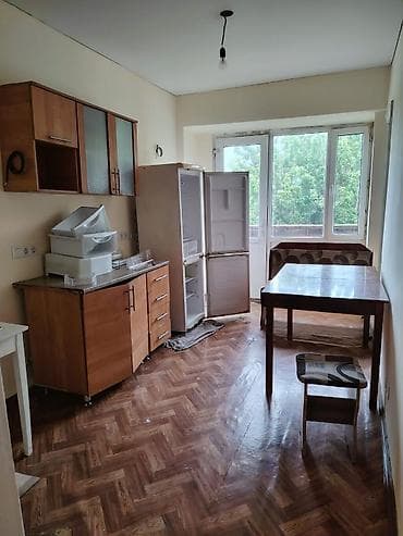 сдаю на месяц: 2 комнаты, Риэлтор, Без подселения, С мебелью частично — 8