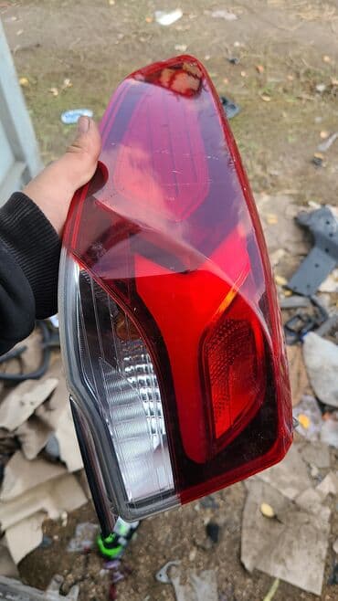 помпа ниссан примера р11: Багажника Hyundai, 2018 г., Оригинал — 1