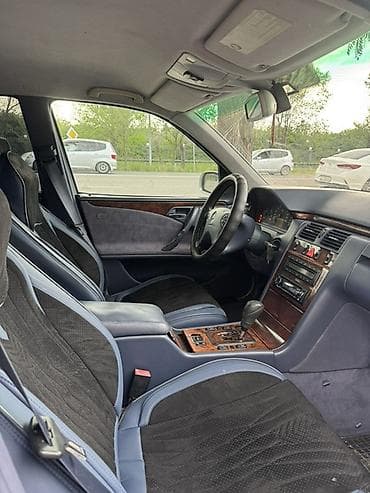 кузов москвич 412: Mercedes-Benz E-Class: 2000 г., 3.2 л, Автомат, Бензин, Седан — 6