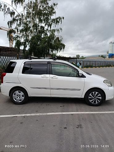 Продажа авто: Toyota Raum: 2003 г., 1.5 л, Хэтчбэк — 8
