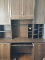 односпальная гарнитуры: -Односпальная кровать с матрасом и выкатными ящиками, б/у в хорошем — 6