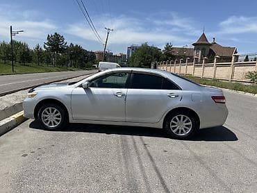 седан срочно продаю: Toyota Camry: 2009 г., 2.5 л, Автомат, Бензин, Седан — 1