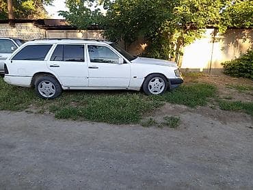 210 cdi: Mercedes-Benz W124: 1992 г., 2.3 л, Механика, Бензин, Универсал — 1