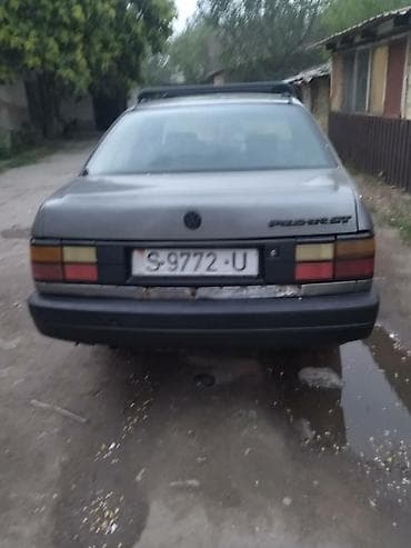 kia stringer: Volkswagen Passat: 1989 г., 1.8 л, Механика, Бензин, Седан — 1