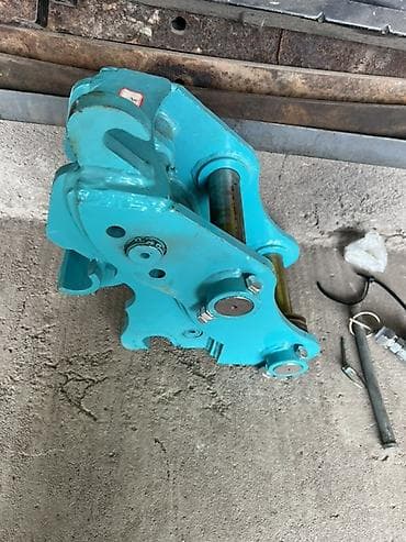 30: Навесное оборудование и запчасти для больших и мини- экскаваторов — 2