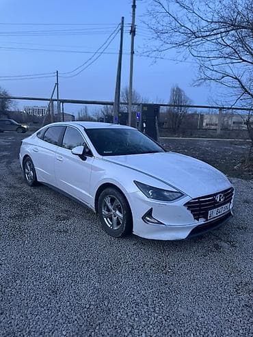 Hyundai Sonata: 2019 г., 2 л, Автомат, Газ, Седан — 1