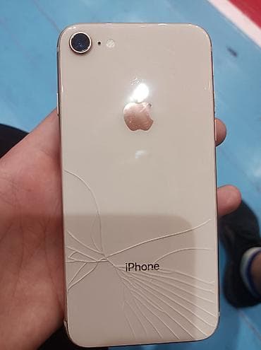 IPhone 8, Золотой at lalafo.kg IPhone 8, Золотой