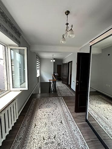 4: 🏡 Продаётся просторный двухэтажный дом в ж/м Кызыл-Аскер 📐 Участок — — 6
