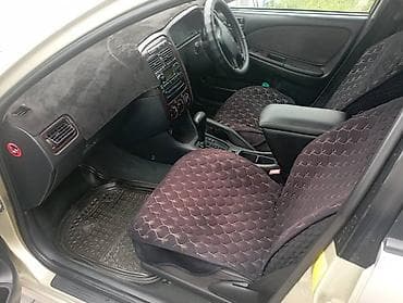 corolla 2004: Toyota Avensis: 2002 г., 1.8 л, Автомат, Бензин, Лифтбек — 4