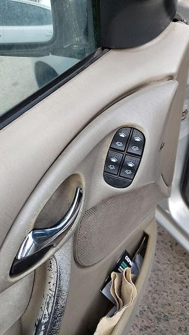 matiz 2009: Ford Focus: 2003 г., 1.8 л, Механика, Бензин, Универсал — 6