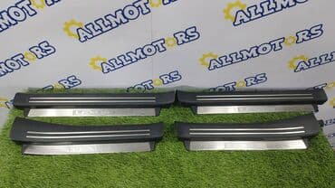 купить крестовину для кресла: Обшивка стоек Lexus Б/у, Оригинал — 1