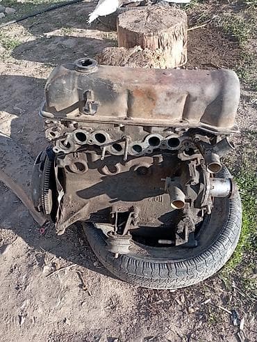 Двигатель внутреннего сгорания (рядный 4‑цилиндровый) в сборе, без