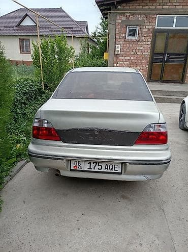 Daewoo Nexia: 2004 г., Седан