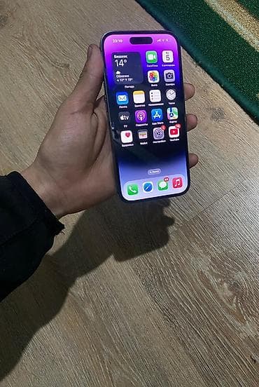 iphone 12 купить: IPhone 14 Pro, Б/у, 128 ГБ, Deep Purple, Чехол, 80 % — 5