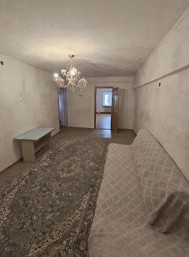 квартира 7 микрайон: 2 комнаты, 73 м², Индивидуалка, 5 этаж, Косметический ремонт — 1