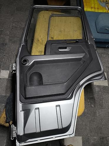 динамики гдш: Правая дверь в сборе для HOWO V7-X.Год выпуска:2025 — 1