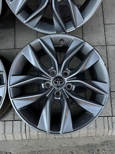 17: Литые Диски R 17 Toyota, Комплект, отверстий - 5, Б/у — 7