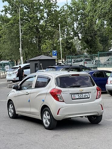 e2 byd: Chevrolet Spark: 2017 г., 1 л, Автомат, Бензин, Хэтчбэк — 6