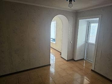 дом с бизнесом бишкек: ​🏡 Продаётся большой дом с жилым цокольным этажом. ​📍 Локация — 10