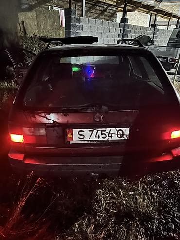 Volkswagen Passat: 1991 г., Механика, Бензин, Универсал — 6