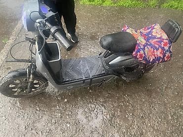 скутер в расрочку: Электроскутер колесо пробито но если накачать едет обмен есть на Айфон — 5