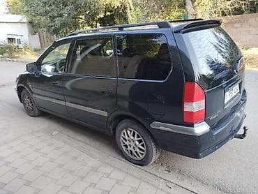 Транспорт: Mitsubishi Space Wagon: 1999 г., 2.4 л, Механика, Бензин, Универсал — 2