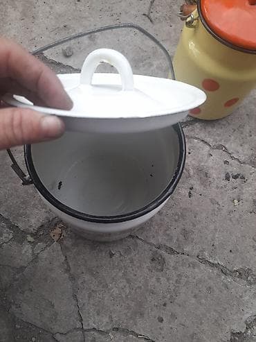 monster hight: Актуально.Продаются кастрюли 10 л- 400с,15-20 л-500 с.А также — 9