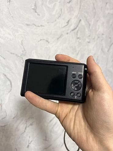 cd changer: Комплект компактных цифровых фотоаппаратов (4 шт.): 1) Canon Digital — 6