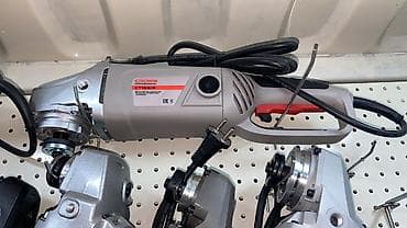 Угловая шлифмашина (болгарка) Crown CT13505 Professional. Основные