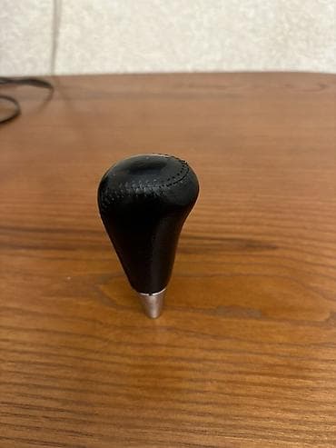 Гранаты: Продаю Рукоятка КПП (универсальная) Toyota-Lexus — 2