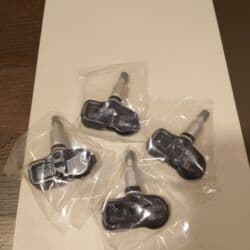 продажа подержанных автомобилей: 🔹Датчик давления шин 🔹Toyota Camry model 4 🔹PMV-C215 433 MHz — 2