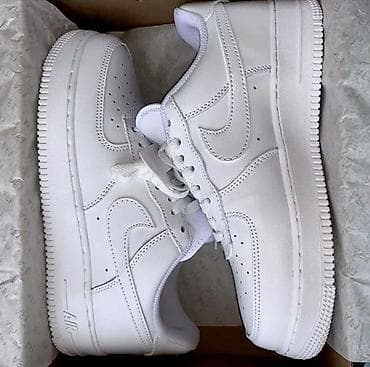 почти новые: Мужские кроссовки, 35, 43, Nike, Новый, цвет - Белый — 1