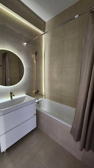 в глобус: Элитка, 3 комнаты, 82 м² — 2