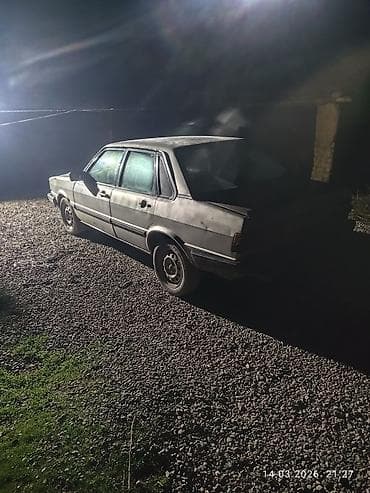 авто аксессуары: Audi 80: 1984 г., 1.8 л, Ручные, Бензин, Седан — 3