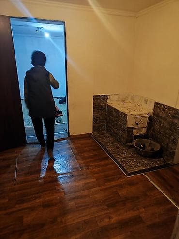 Үйлөрдү сатуу: Дом, новостройка, Ак-Бата (конечная), участок 4,30 сотки. - — 1