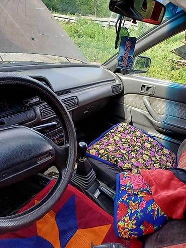 Транспорт: Toyota Camry: 1991 г., 2.2 л, Механика, Дизель, Универсал — 6