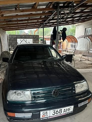 z max: Volkswagen Vento: 1996 г., 1.8 л, Механика, Бензин, Седан — 3