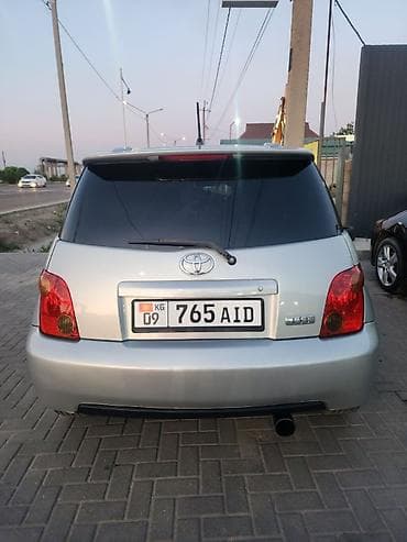 таеиа ист: Toyota Ist: 2003 г., 1.5 л, Автомат, Газ, Хэтчбэк — 7