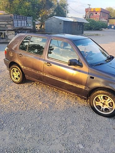 cga3 de: Volkswagen Golf: 1992 г., 1.6 л, Механика, Бензин, Хэтчбэк — 3