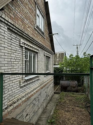 Дома: Продаётся кирпичный дачный дом с мансардой и цоколем. Район Панорама — 3