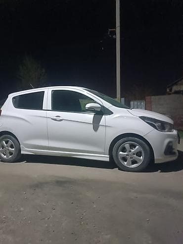 colf 3: Chevrolet Spark: 2018 г., 1 л, Ручные, Бензин, Хэтчбэк — 2
