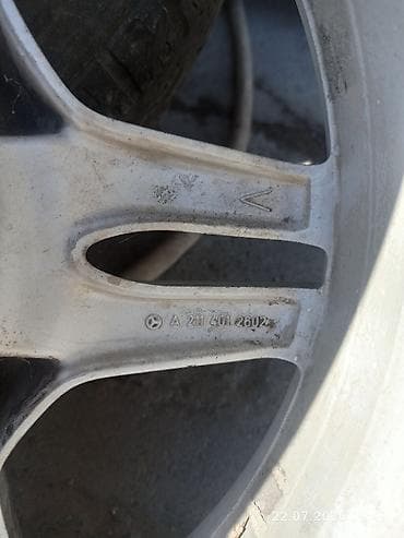 Шины и диски: Литые Диски R 18 Mercedes-Benz, Комплект, отверстий - 5, Б/у — 7