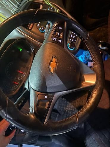 Продажа авто: Chevrolet Spark: 2016 г., Автомат, Хэтчбэк — 5