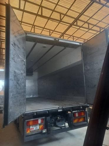 Коммерческий транспорт: Грузовик, Mercedes-Benz — 6