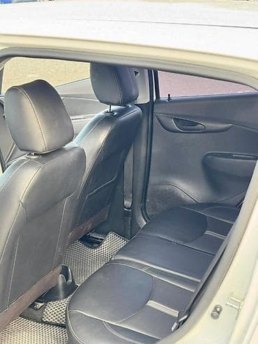 bmw e40: Chevrolet Spark: 2020 г., 1 л, Автомат, Бензин, Хэтчбэк — 6