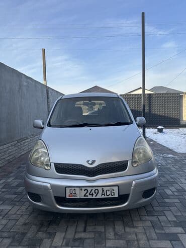 шевролет груз: Toyota Funcargo: 2004 г., 1.3 л, Минивэн — 4