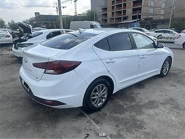Продажа авто: Hyundai Avante: 2019 г., 1.6 л, Вариатор, Бензин, Седан — 2