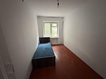 купить квартиру 3 комнаты: 3 комнаты, 67 м², 2 этаж — 4