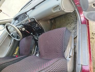 jac m3: Mazda 626: 1993 г., 2 л, Ручные, Бензин, Лифтбек — 8