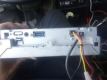 sony as300: Автомобильный мультимедийный центр Kenwood KVT-729DVD - Выдвижной — 2